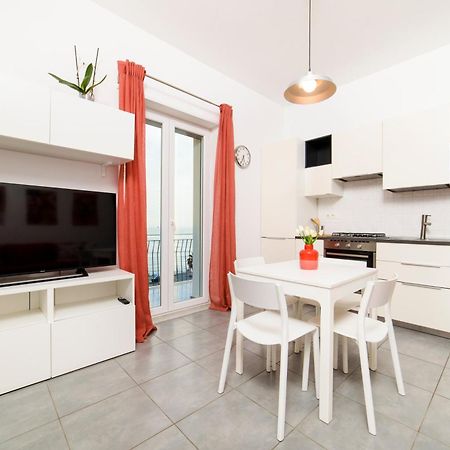 Salsedine Apartment Salerno Dış mekan fotoğraf